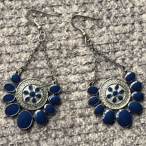 Vintage blue and silver earrings